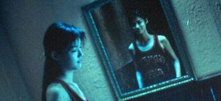 中国十大灵异游戏（你背后有你，不信你回头）(9)_