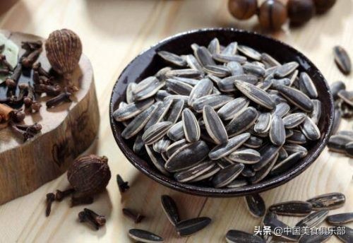 十大瓜子零食品牌排行榜(10款瓜子品牌口碑榜)插图1