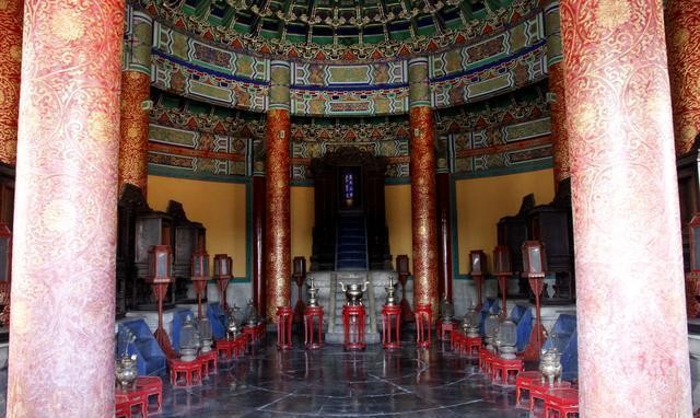 天坛：世界上最大的祭祀建筑群