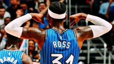 ​最接近卡特的50+神兽复活了！创历史第一还打破球队魔咒！他要争两大奖项