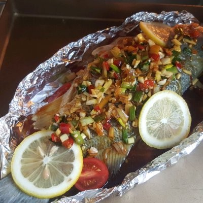 泰鱼烤全鱼怎么做（泰式柠檬烤鱼完整教程分享）