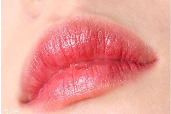 ysl银管唇釉11多少钱 ysl银管爱心唇釉11