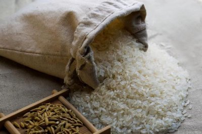 ​大米执行标准哪个好（内行人选大米的技巧总结）