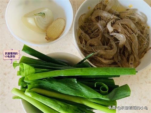 小虾怎么做好吃（教你营养不流失的简单做法）