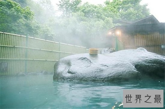 世界上十大最惬意的泡汤温泉，在这里泡温泉堪比大保健！