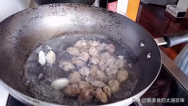 花甲怎么吐沙效果最快（花甲这样吐沙又快又干净）(5)