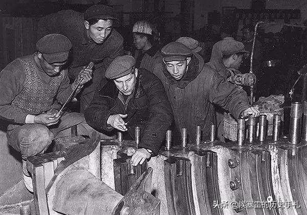 越南战争的起因是什么(美国越南战争起因真相)