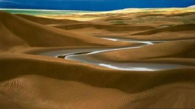 ​世界上海拔最高的沙漠：海拔高达4706米