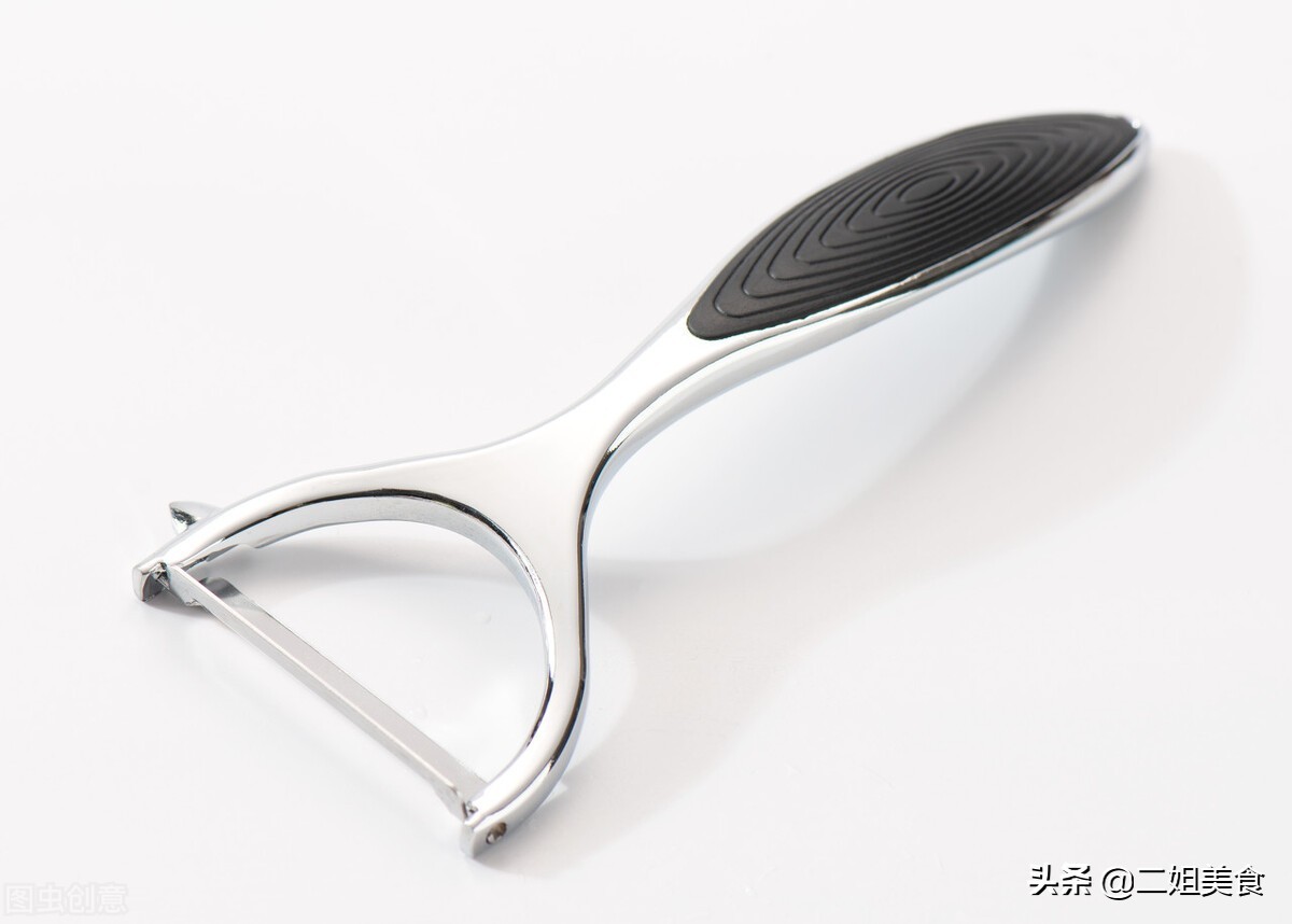 土豆丝怎么切（手把手教你切出粗细均匀的土豆丝）