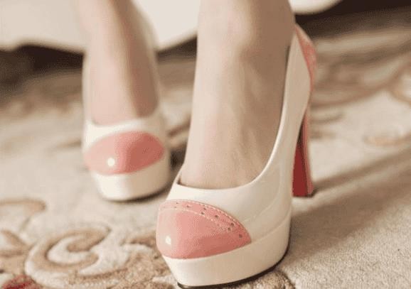 测试他对你是什么感情（测试他因为什么看上你哪一点）