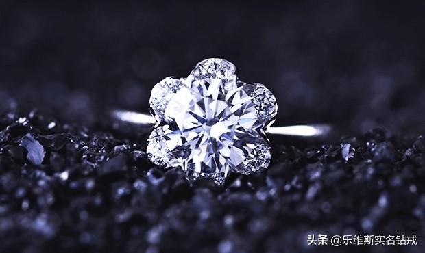 国内十大钻戒品牌排名表及价格（不同地区必选钻戒品牌）(1)