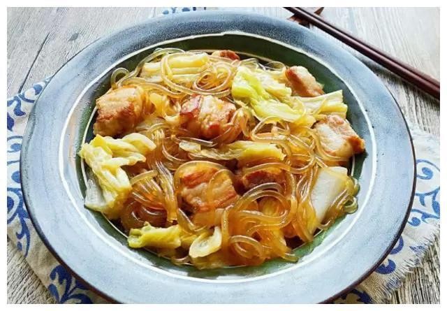 北方人过年吃些什么？这几样必不可少，最后一个特别出名