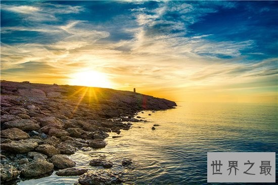 中国最大的湖泊，青海湖的水怪传说故事