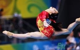 体操运动员为什么长不高?为什么体操运动员都不高?