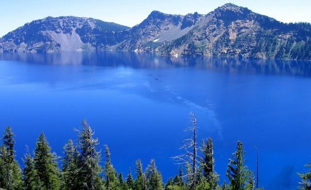 世界十大面积最大的淡水湖（世界上最深的湖泊）(1)