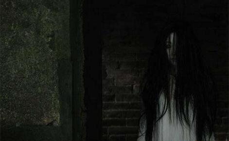 封门村十大诡异事件-坐鬼不坐人的太师椅(2)_