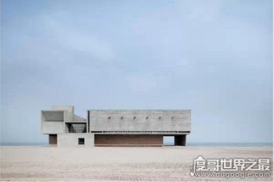 ​中国最孤独的图书馆，独自伫立在北戴河沙滩边(千万不要一个人去)