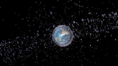 ​澳洲昆士兰发现神秘UFO 长长发光尾部是什么 （火箭碎片）