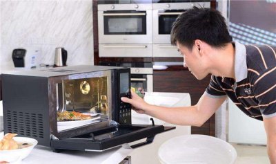 ​什么样的饭盒不妨搁进微波炉中？陶瓷和没有锈钢皆可