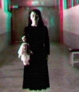 ​怎样推断家里有鬼的三慷慨式，门往西南启会形成鬼门