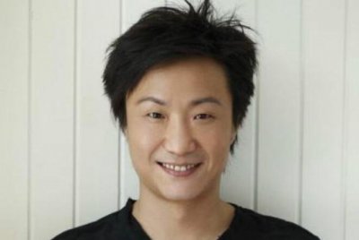 ​郑中基为什么喊太子基，对于他的尊称_父亲十分了没有起