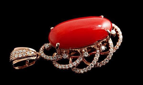 世界上最珍贵的珊瑚（台湾红珊瑚几乎件件都是精品，蜡质光滑，红如牛血）(3)_