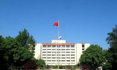 ​最低分数线是多少才能进入985大学（985也可以捡漏录取分最低）