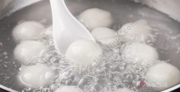 汤圆应该冷水下锅还是热水下锅