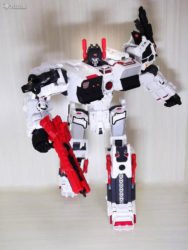 猛大帅的卫兵（力挽狂澜的巨人）(11)