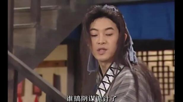 聊天软件认识的女孩，邀请我去她家坐坐？