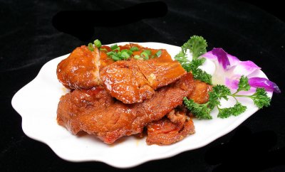 ​五香熏鱼的制作方法 这味道实在是太美味了