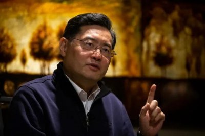 ​大厦将倾独木难支覆巢之下安有完卵（覆巢之下焉有完卵）