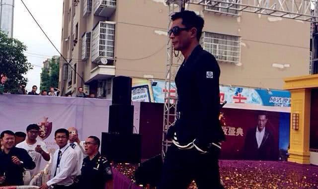 全球公认4大美男子，中国一人上榜，他的盛世美颜无人能比