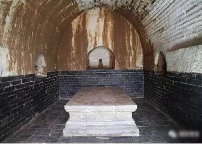 图为怀庆公主墓后室。