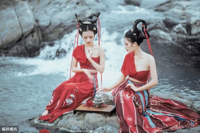 ​《杨戬人生长恨水长东》：虐文警告，网友：错怪杨戬了