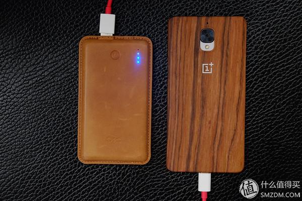 户外十大移动电源测评（晒晒我收藏的那些超高颜值移动电源）(17)