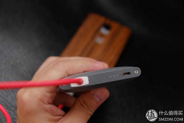 户外十大移动电源测评（晒晒我收藏的那些超高颜值移动电源）(15)