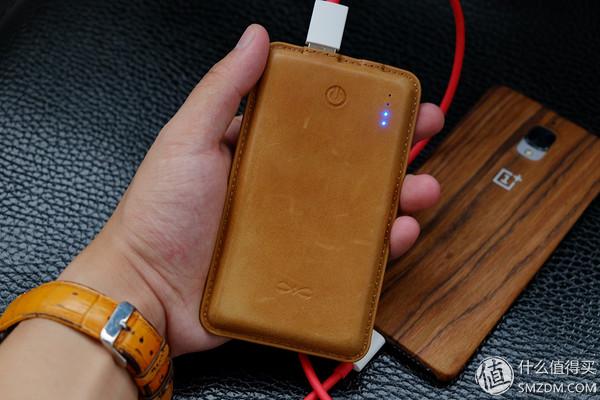 户外十大移动电源测评（晒晒我收藏的那些超高颜值移动电源）(19)