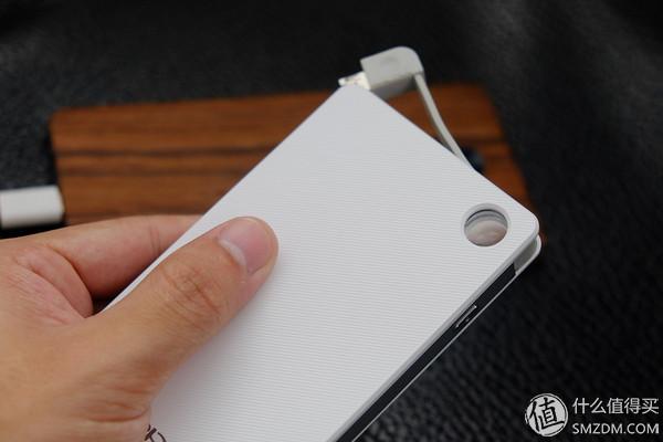 户外十大移动电源测评（晒晒我收藏的那些超高颜值移动电源）(9)