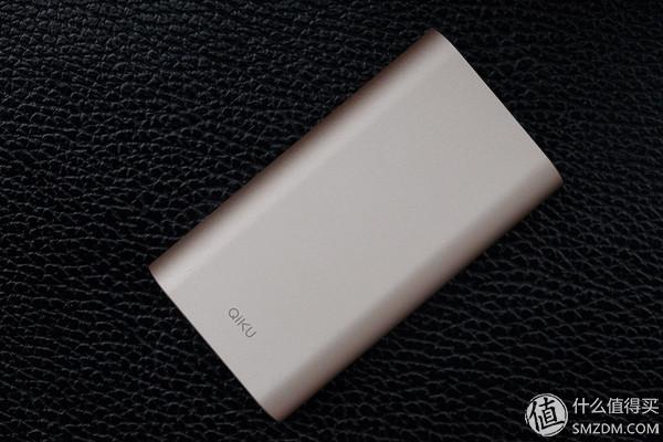 户外十大移动电源测评（晒晒我收藏的那些超高颜值移动电源）(10)