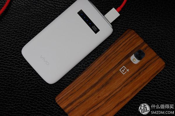 户外十大移动电源测评（晒晒我收藏的那些超高颜值移动电源）(20)