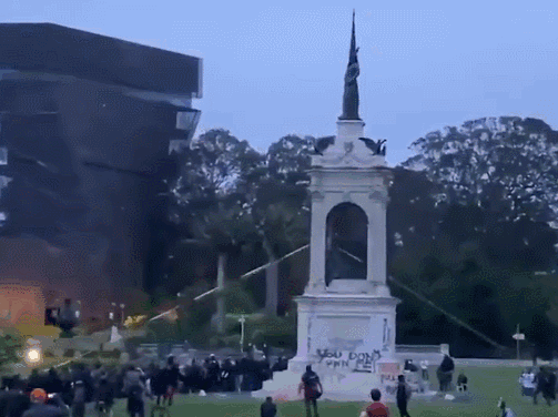 被谷歌音乐玩儿坏的主题曲（雅虎音乐编辑称美国歌带有）(2)