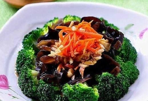 生活纯素食真的有益健康吗 只吃素对身体好吗  1