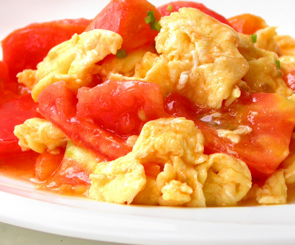 小西红柿的功效与作用（西红柿的主要功能介绍）