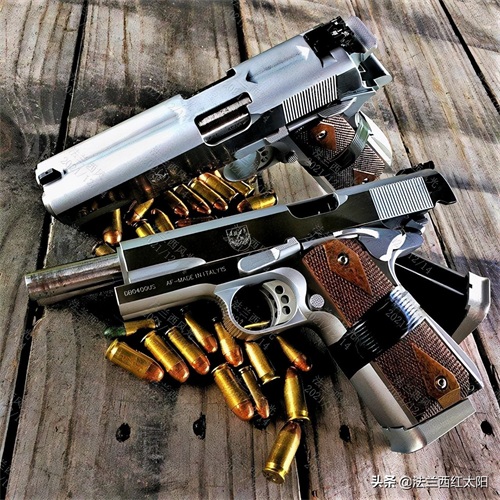 世界上最强悍的手枪——AF-2011 A1