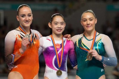 ​体操世界杯｜刘婷婷夺得平衡木冠军