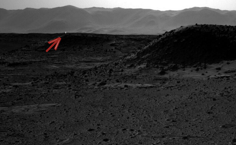 火星地平线上的亮光