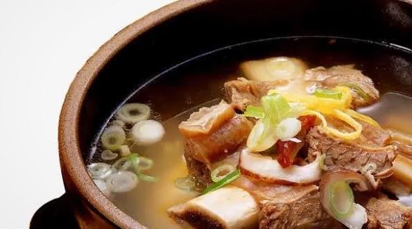 生活排骨汤有哪几种做法（排骨汤的做法大全）  3