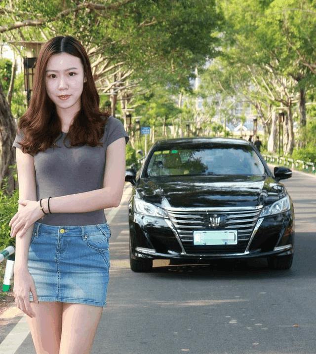 美女陪靓车! 车主媳妇当车模, 这十位媳妇谁是最美车模!