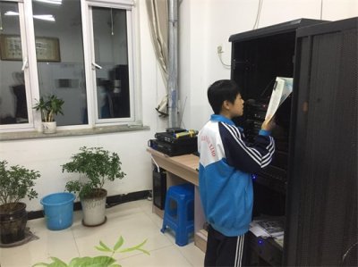 ​卢龙私立弘远学校举行“新时代好少年”先进事迹学习活动